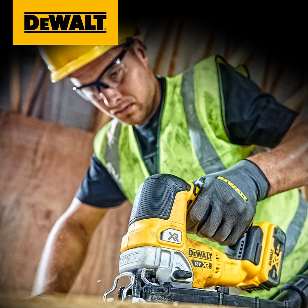 Introducing the DEWALT DCS334 18V XR Brushless Jigsaw delivering: ✅ Exceptional power ✅ Cut quality ✅ Fast cutting speed ✅#GUARANTEEDTOUGH