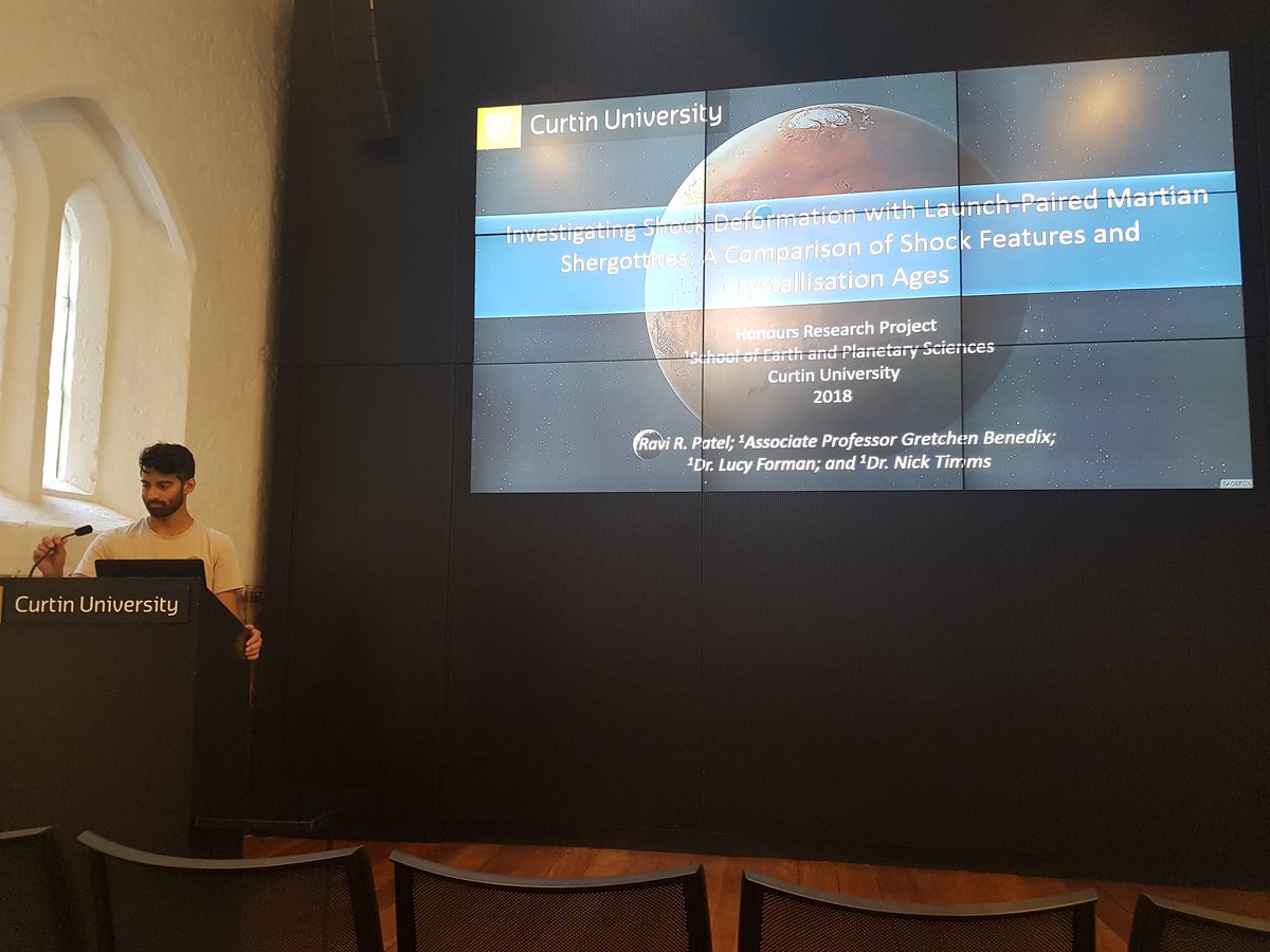 Daly_Planet's tweet photo. Penultimate talk of the day by @CurtinGeology honours student Ravi Patel comparing the shock deformation in #Martian #shergottite #meteorites with their crystallization age. #SSERVIOz2018 https://t.co/SzWbzfx3nO
