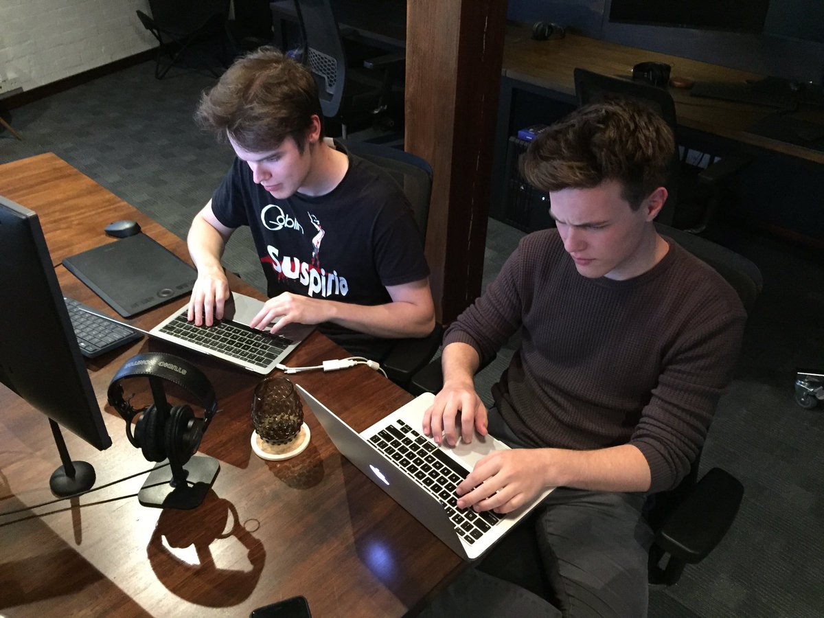 plug_everything's tweet image. Working hard for our release of &quot;FileHunter&quot;. The 24 hour count down is on! Launching on aescripts.com #plugineverything #mograph