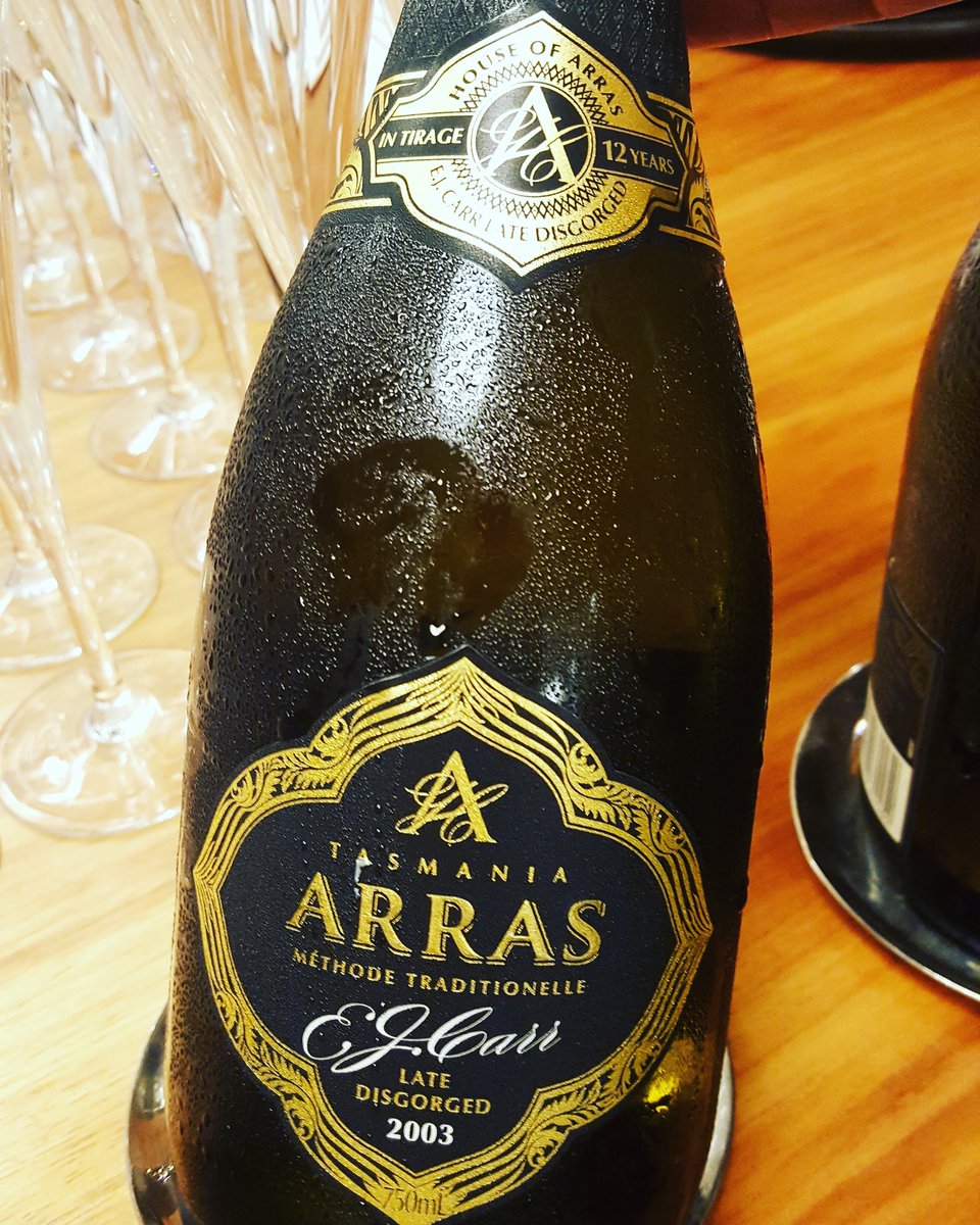 RT <a href="/AustWineTasting/">Aussie Wine Tasting</a>: 2003 Arras Tasmanian E.J. Carr Late Disgorged Methode Traditonelle

Some Tuesdays are better than others #drinkthegoodstuff Brett 🥂🥂🥂🥂🥂 

<a href="/HouseOfArras/">House of Arras</a> <a href="/BayOfFiresWines/">Bay of Fires Wines</a> <a href="/AccoladeWines/">Accolade Wines</a> <a href="/winewankers/">The Wine Wankers 🍾🤛🎉🥂</a>  #winetalks
