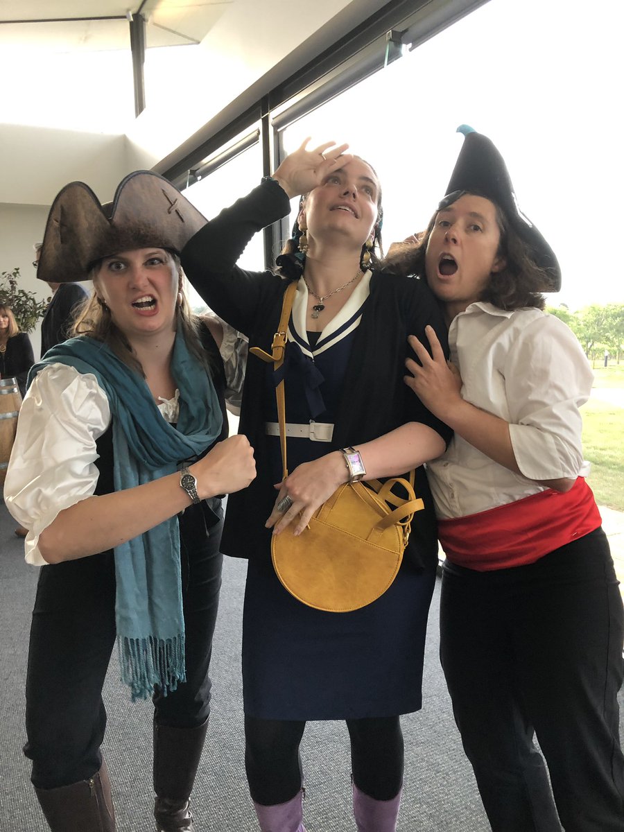 Best #ascilite2018 photo or what?!? <a href="/katiedigc/">Dr. Katie Freund isn't here</a> <a href="/tinselturtle/">Emily Rutherford</a>