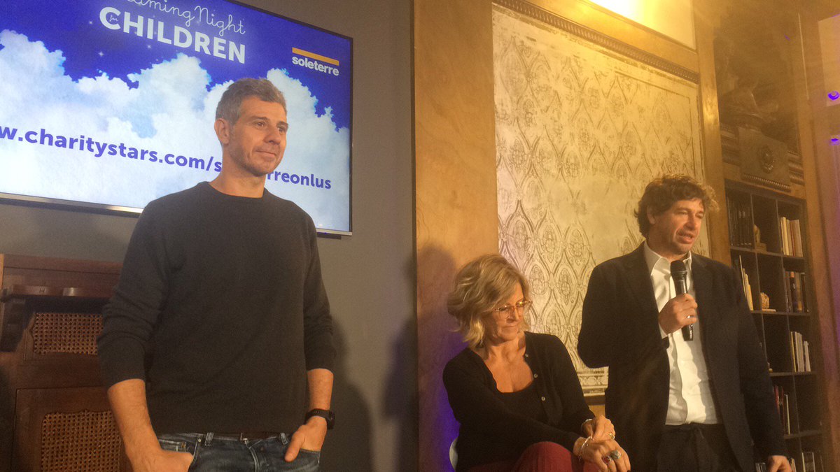 modaestyleit's tweet photo. Presentata a Milano l'asta benefica di Soleterre https://t.co/uHqDLOma00 @CharityStars @SoleterreOnlus #charity #astabenefica #francescotoldo #demetrioalbertini #26novembre #12dicembre #DreamingNightForChildren #natashastefanenko #sogni #bambini #modaestyle #bogascafè https://t.co/oi5vgZO6Xc