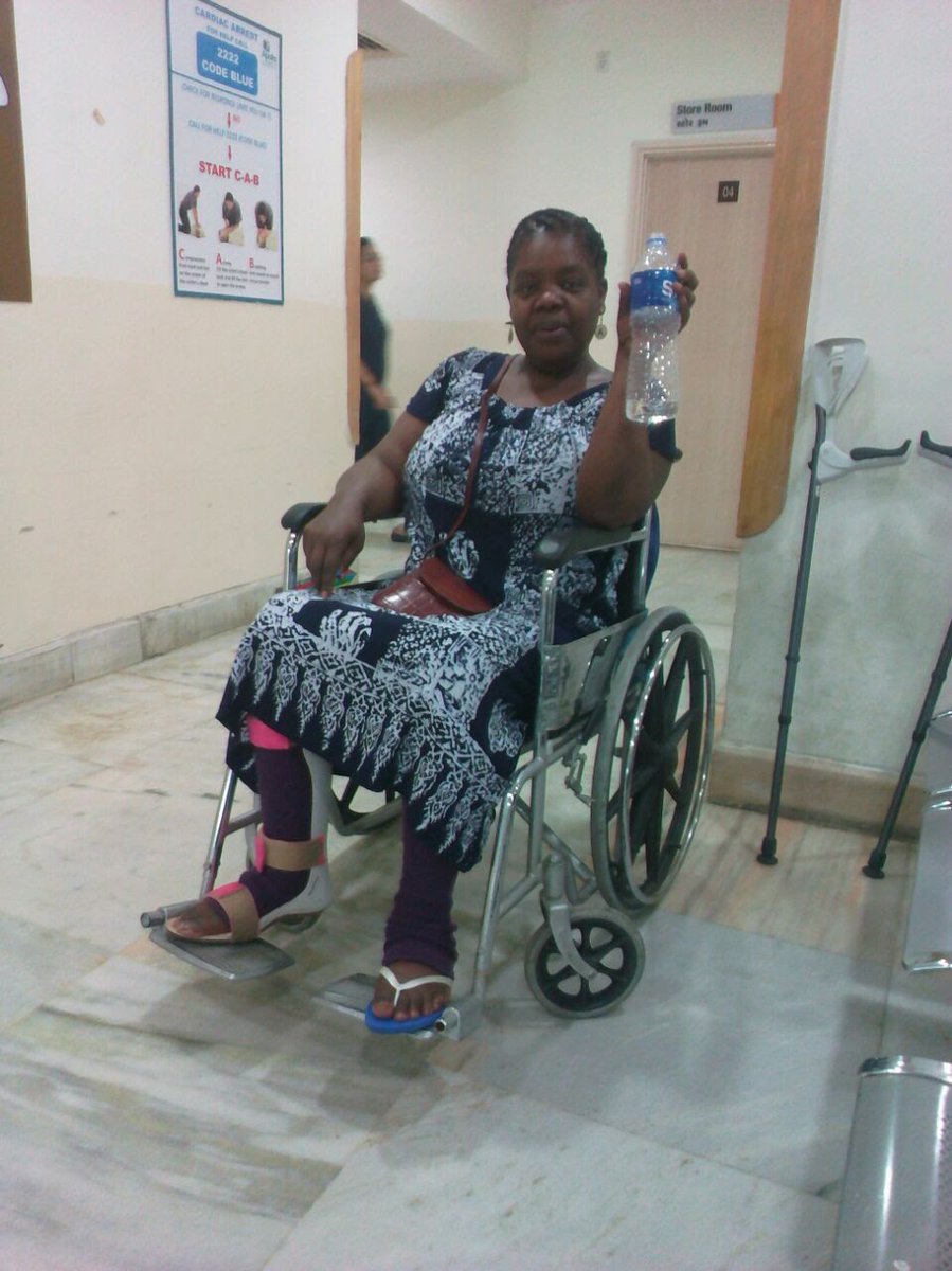 ItsMutai's tweet photo. Amazing what Nairobi Hospital doctors can do to you for money. They basically misdiagnosed Benta Opande and recommended that screws be inserted in her backbone. She almost died but was saved by Indian doctors who removed the screws. Why? Why? Do money? #JusticeForBentaOpande https://t.co/t1tRE428Tk