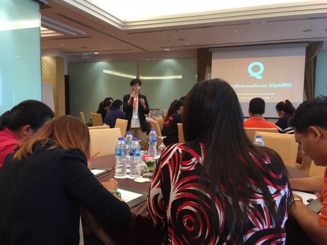 axfood's tweet image. För Axfood är schyssta arbetsvillkor för leverantörers anställda viktigt. Därför utbildas nu våra thailändska leverantörer i etisk rekrytering för att förbättra villkoren för migrantarbetare inom matindustrin. 
@QuizRR @Axfoundation @ViKonsumenter #hållbarhet #CSR