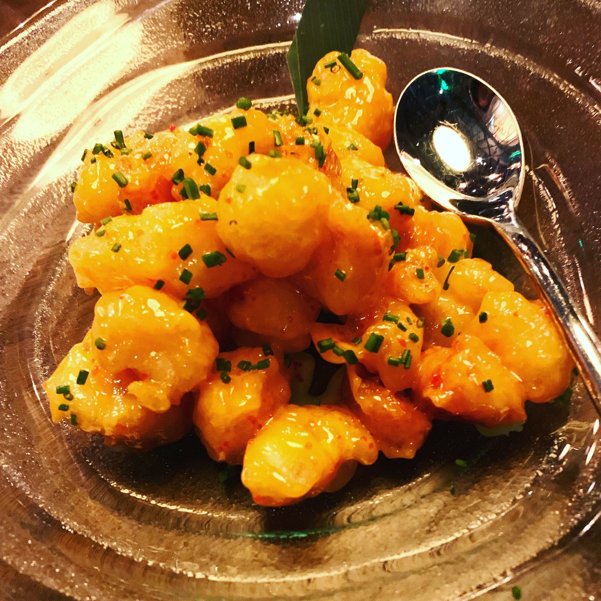 CuisineistConf's tweet photo. Rock shrimp with just a little bit of heat.. @AriaLV  stopping into the new restaurant #Catchlv @MGMResortsIntl  #arialv #catchlasvegas #EugeneRemm #MarkBirnbaum  @CatchNY  #catchny #thedailymeal  #cuisineistconfidential #cuisineist  #travelchannel #scottharrisphotography https://t.co/DIXC7Us64x