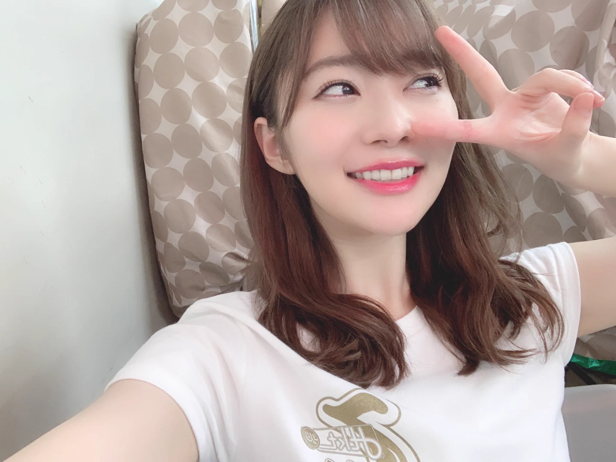 指 原 莉乃 矯正