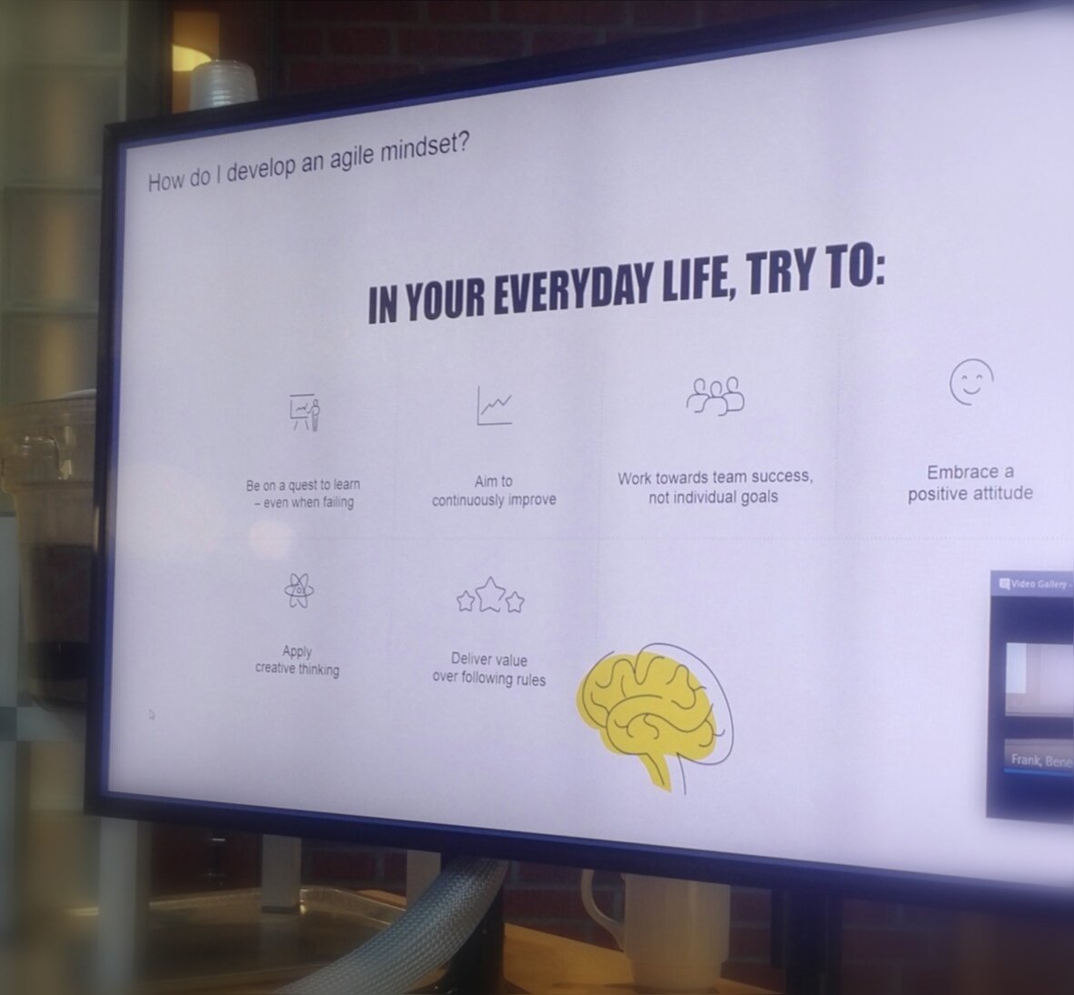 JenniLustig's tweet photo. #careermobilityday #agilemindset #teamsuccess #positiveattitude https://t.co/OFWWhjRYMn