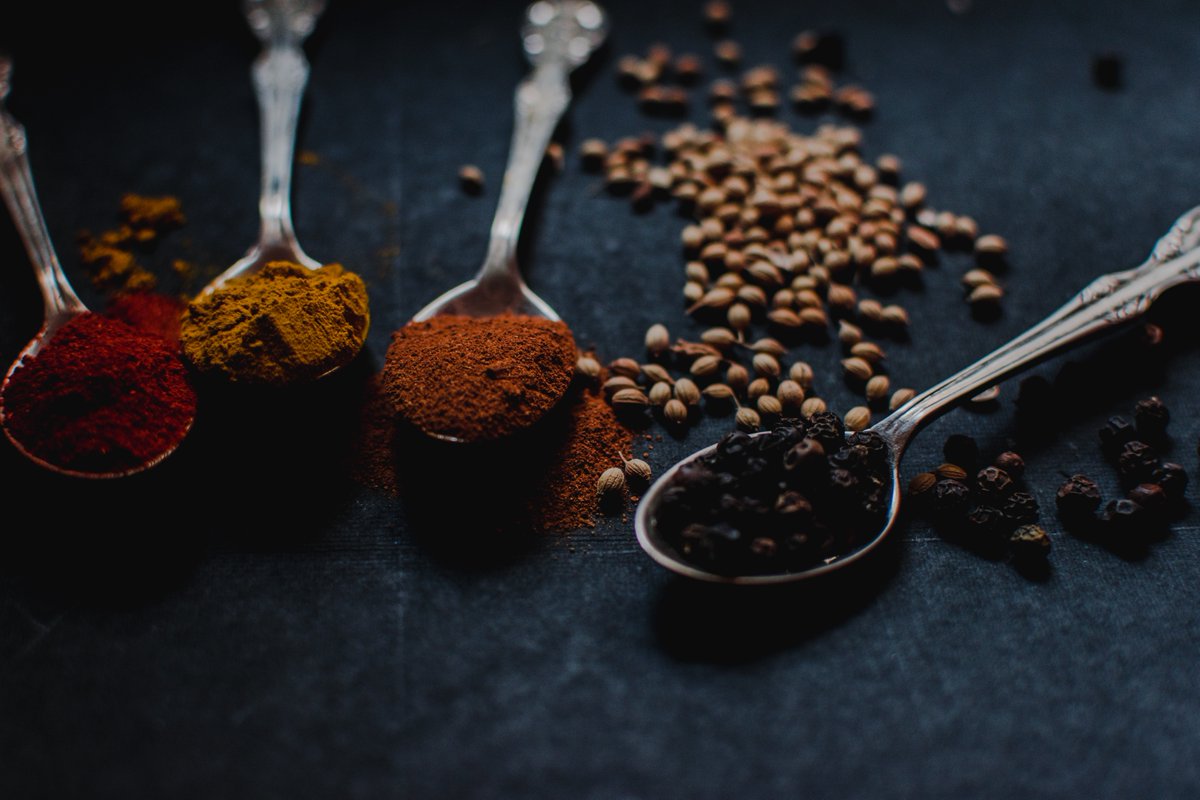 thehealthyhouse's tweet photo. Autumn and Winter are a perfect time to consider using more spices in cooking. They improve the flavour and can often improve immune function and reduce inflammation #Healthylifestyle #cookyourselfhealthy #healthtip https://t.co/ifD9GNmk1S
