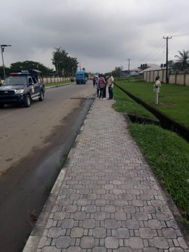 View image on Twitter