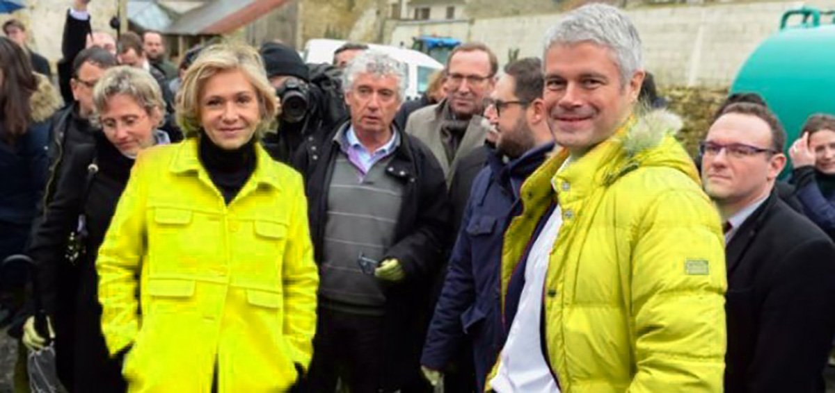 ParisPasRose's tweet photo. @paulac #YellowWashing https://t.co/6RkF5rk0Hb