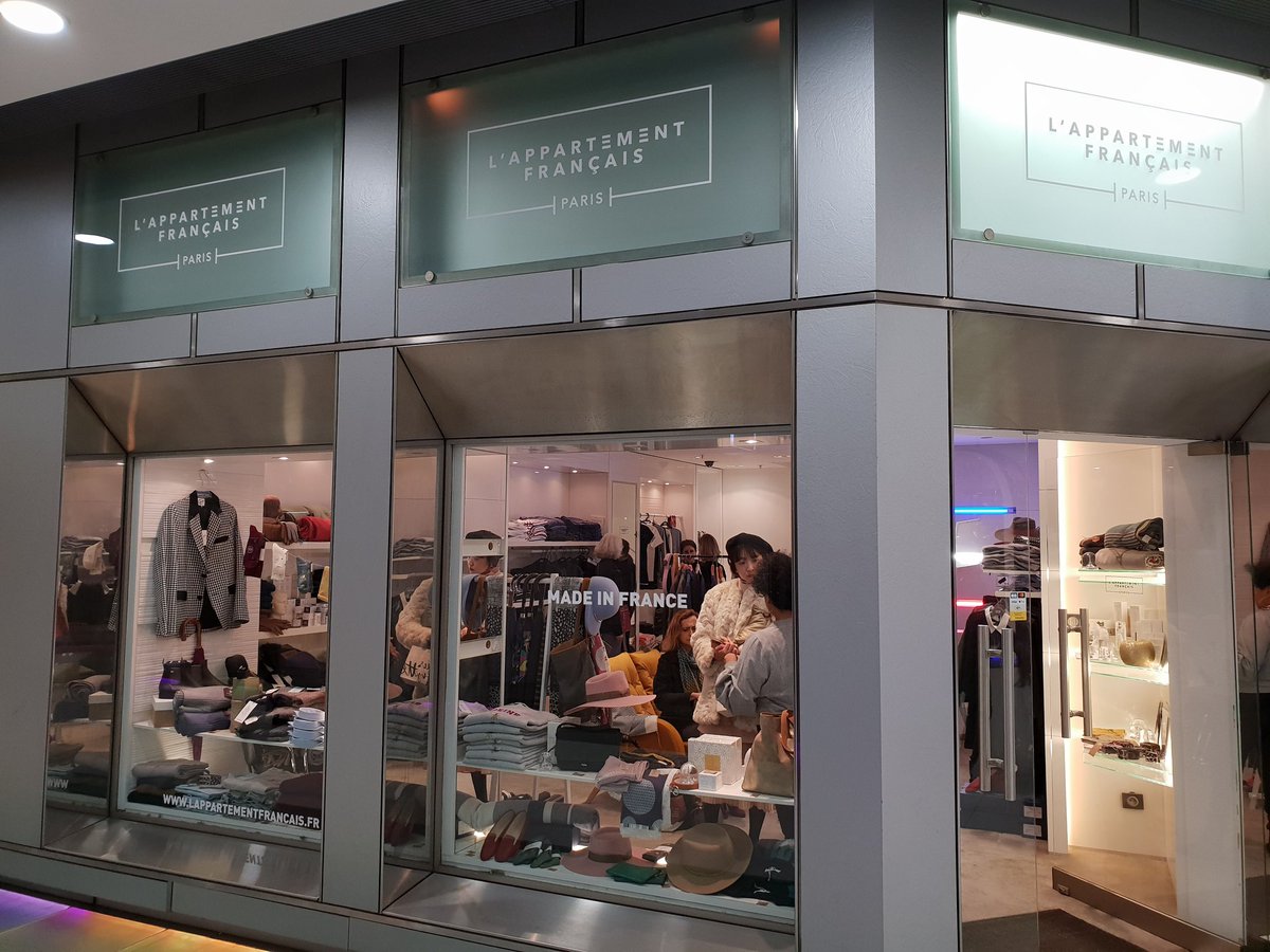 mif360's tweet image. Visitez @LappartFrancais sur les champs Elysées (200) pour soutenir le #madeinFrance en cette fin d&apos;année ! Plus de 100 marques à découvrir !

#mif360 #mifbook #miftv