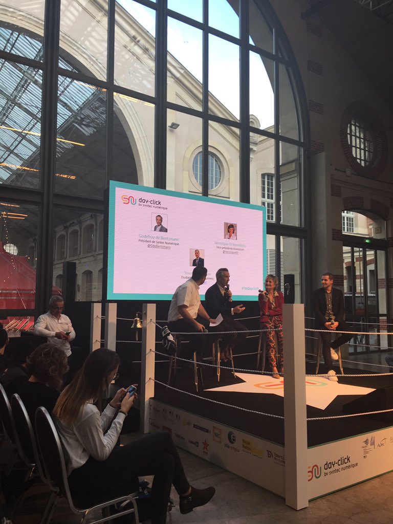Belebouc's tweet photo. Au delà des formations initiales, #ledayclick propose d’accompagner les personnes en reconversion. @syntecnumerique, une organisation  professionnelle soucieuse d’adresser tous les publics https://t.co/jmBF4i2dXH