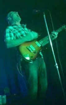 VinylVoxman's tweet photo. It's a local one for me this Saturday, Bradpole social club, all welcome. Cheap drinks and a great atmosphere. Bring yer dancin' shoes! https://t.co/0UFvFdgm4J