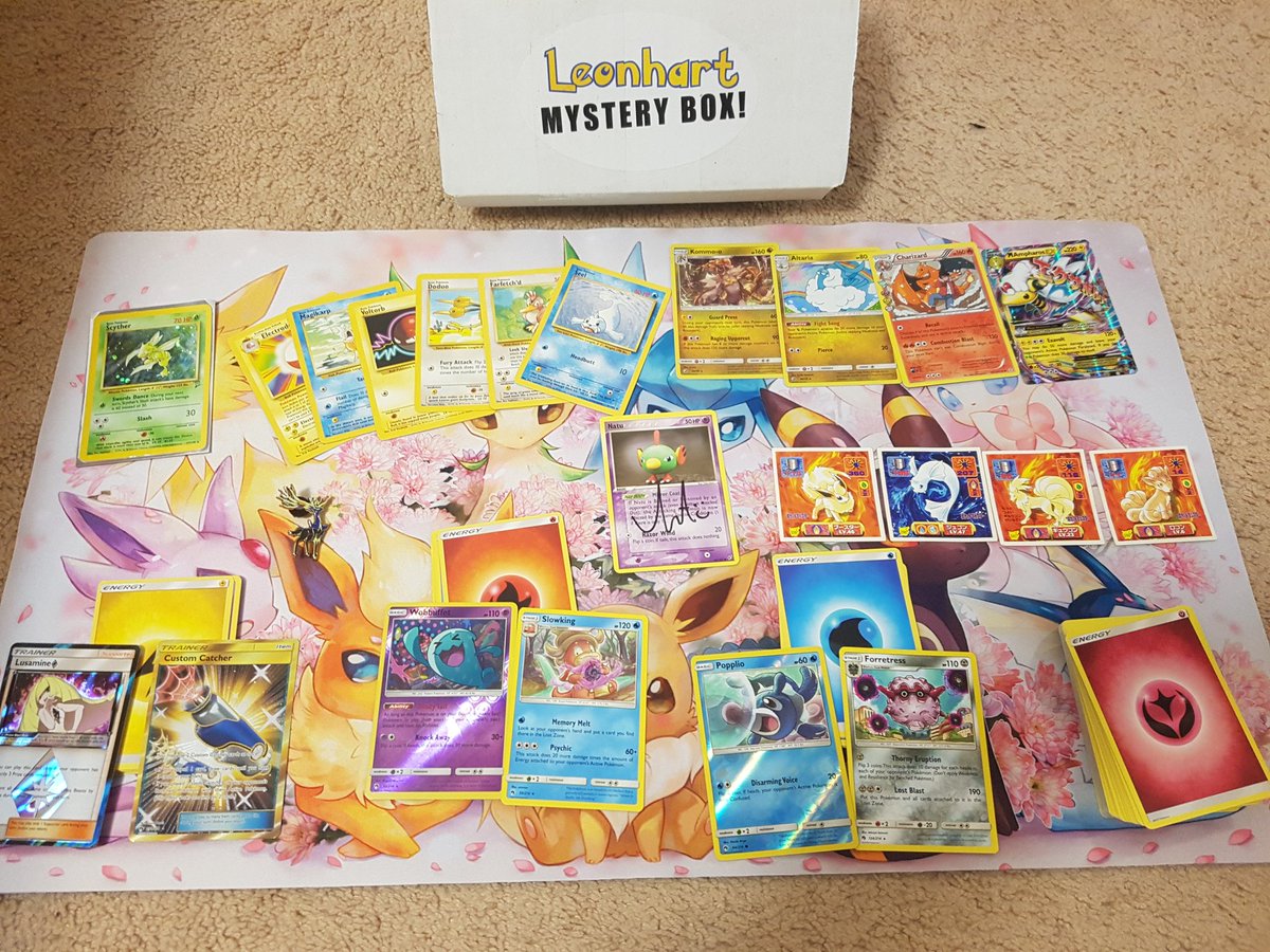 MrBarryTse's tweet photo. Picked up a @Leonhart54YT Mystery Box to support a great community and cause @SavetheChildren. 0/3 on the guess the energy game, fun pulls, and plenty of nostalgia! https://t.co/wJragAqJrc