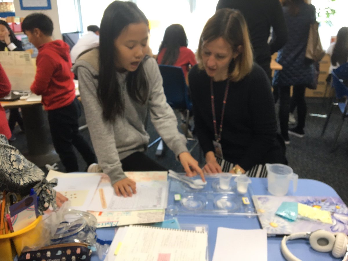 Super proud of our scientists in grade 5 articulating their learning journey around their inquiries into matter, sharing their self-designed experiments and being confident communicators #transdisciplinarylearning #realscientists <a href="/SFS1912/">Seoul Foreign School</a> #ibpyp