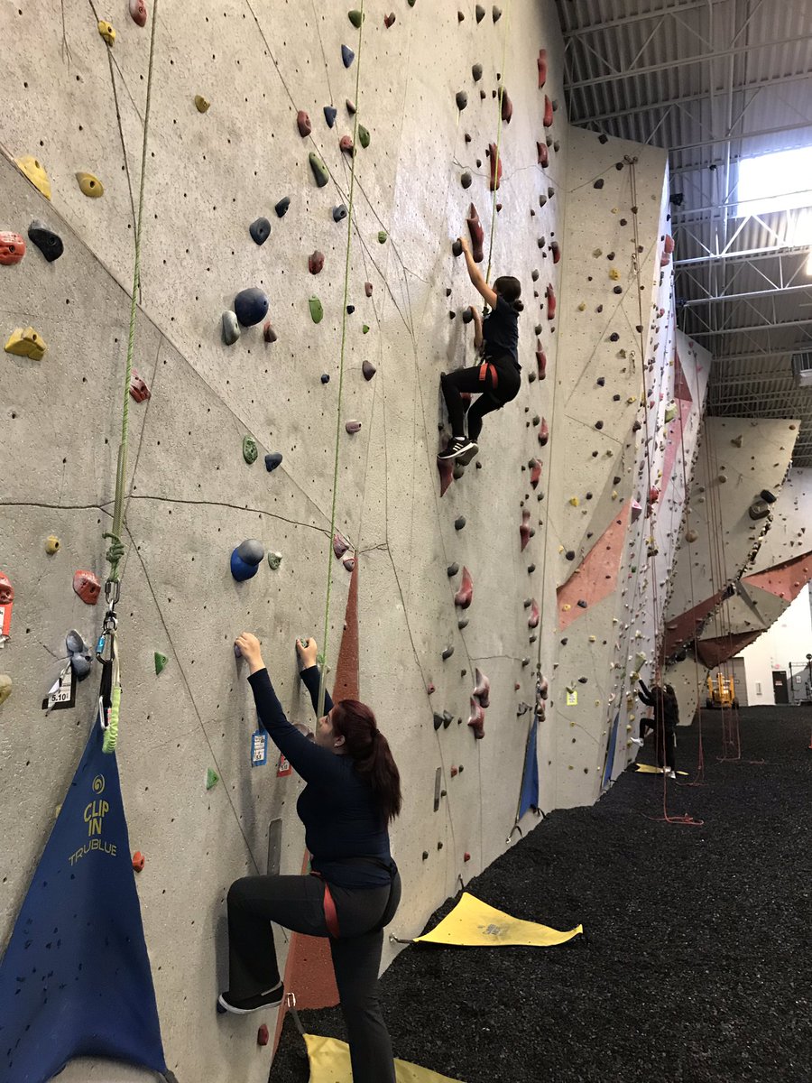 _O_Grady's tweet photo. Had a great field trip today to Vertical Endeavors with my Adventure Ed class. Great group of kids that love to climb. #leydenpride #getofftheground https://t.co/IYGkxufQmM