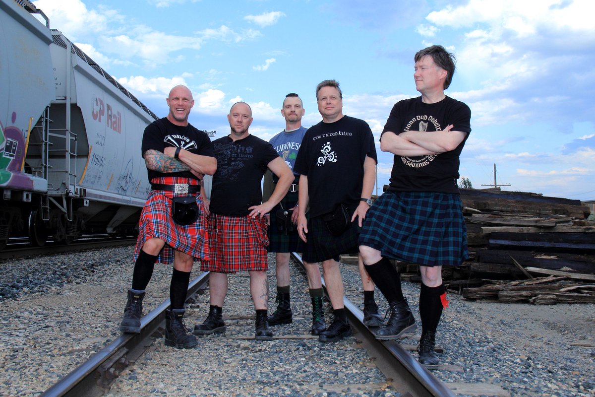 TheTiltedKilts's tweet photo. @GreyCupFestival @MaritimeCFL 
It's almost time ....
The biggest East Coast Kitchen Party is about to go down in downtown Edmonton. https://t.co/Z9hH3vc2Xz