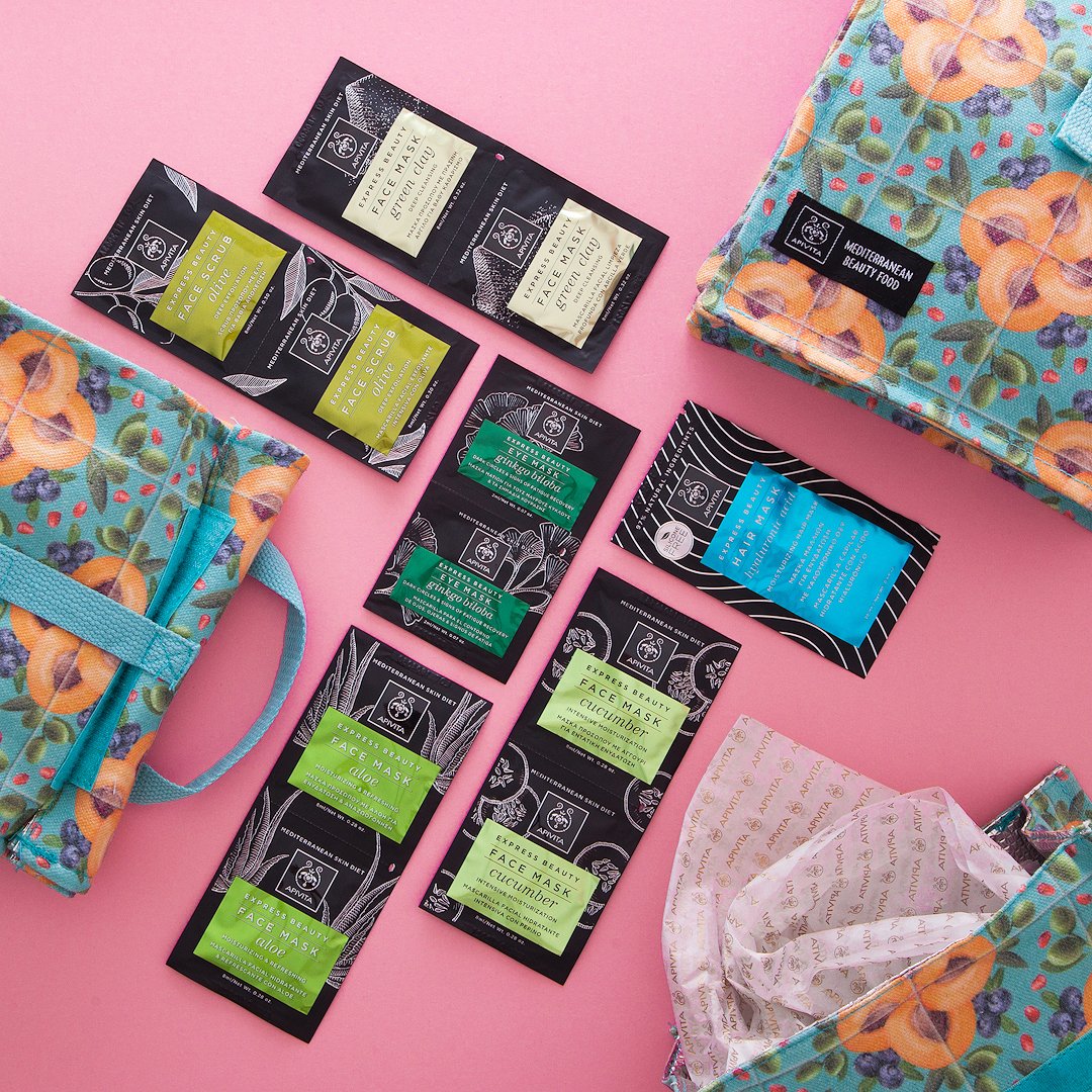 Feed your #beauty with the most #natural #Mediterranean ingredients and enjoy amazing results in express time!
Our #expressbeauty #hydrating #masks and #scrubs are now available in a #limitededition #lunchbag for you to give it a try!
Shop now ➡️ow.ly/m4qF50jvnEk
#apivita