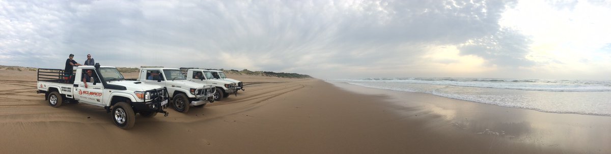 Morning meeting.....

Not sure if this is a #landcruiser meeting or #umkomaasskippers meeting?

#tuesdaymotivation let’s do this! #aliwalshoal #beachlaunch #umkomaas #TuesdayThoughts

Hope you have a great Tuesday!
