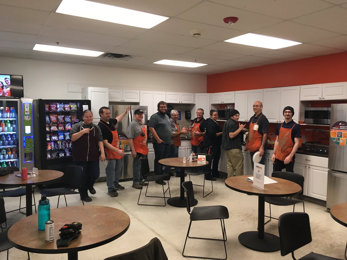 Joe Medja tweet media