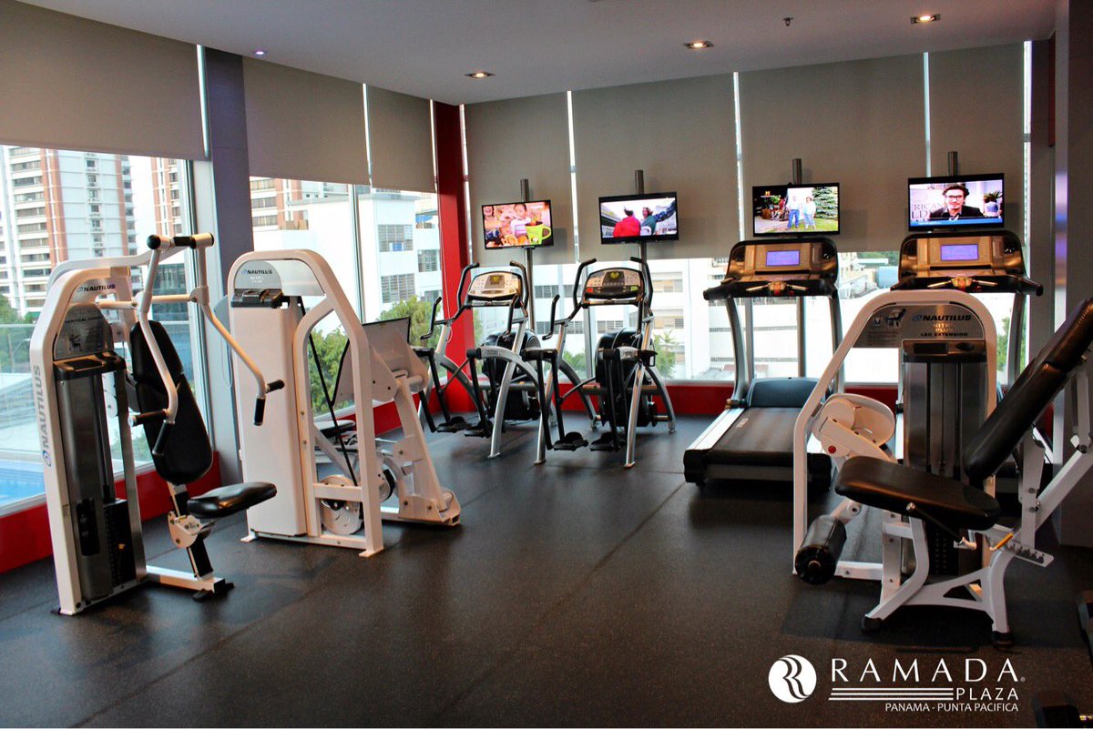 RamadaPTY's tweet image. En #RamadaPlaza contamos con un #FitnessCenter donde tendrás a disposición máquinas de última generación para que tu entrenamiento sea óptimo #ViveLaExperiencia
.
.
.
#Gym #fitness #vidasaludable #Panamá #Hotel #Negocios #Reserva