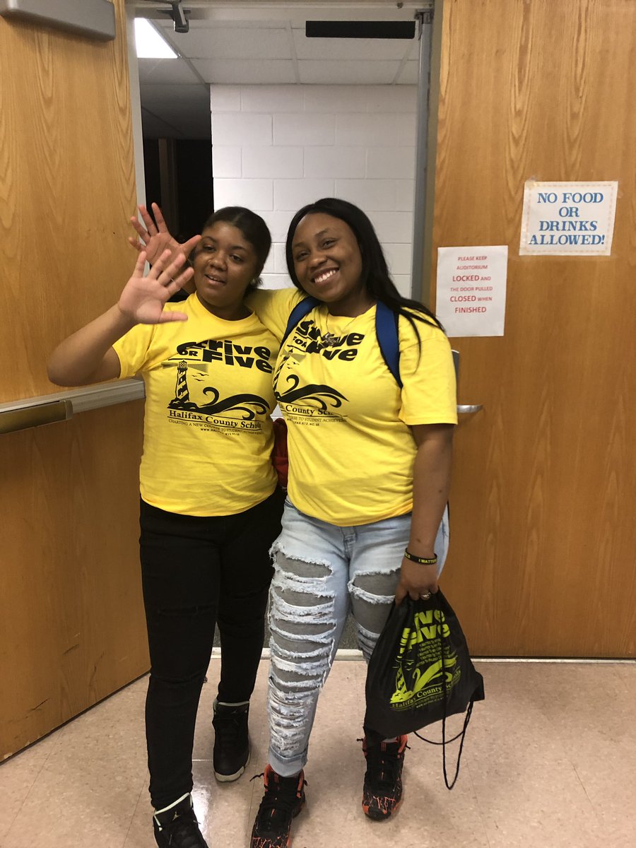 HalifaxRise's tweet photo. #HCSIMATTER Rally at William R. Davie STEM Academy. I Matter to myself, my community, my family, my school, the world. We Matter to Halifax County Schools!! Enfield Middle STEAM Academy get ready tomorrow! @HalifaxRise @wrdaviestem @EnfieldMiddle https://t.co/F7dvPyk9iV