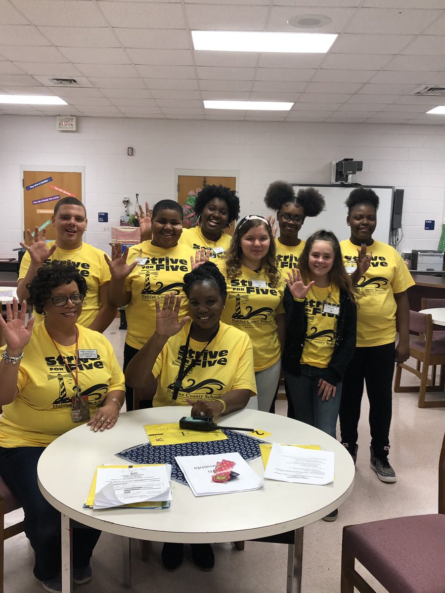 HalifaxRise's tweet photo. #HCSIMATTER Rally at William R. Davie STEM Academy. I Matter to myself, my community, my family, my school, the world. We Matter to Halifax County Schools!! Enfield Middle STEAM Academy get ready tomorrow! @HalifaxRise @wrdaviestem @EnfieldMiddle https://t.co/F7dvPyk9iV