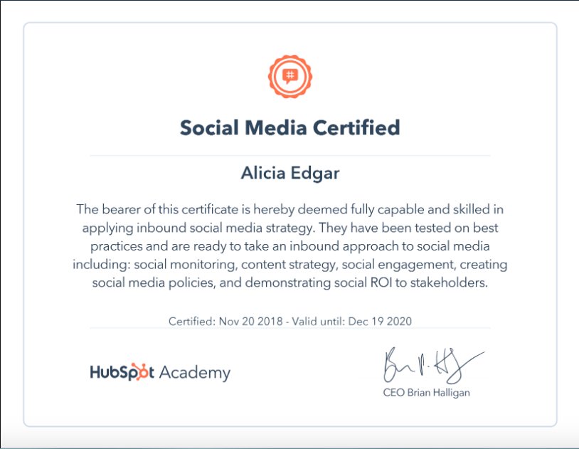 Dramastar33's tweet photo. Just completed my @HubSpotAcademy Social Media certification!  #HubspotSocialCert #WefersSF18 https://t.co/kDaLo22tKn