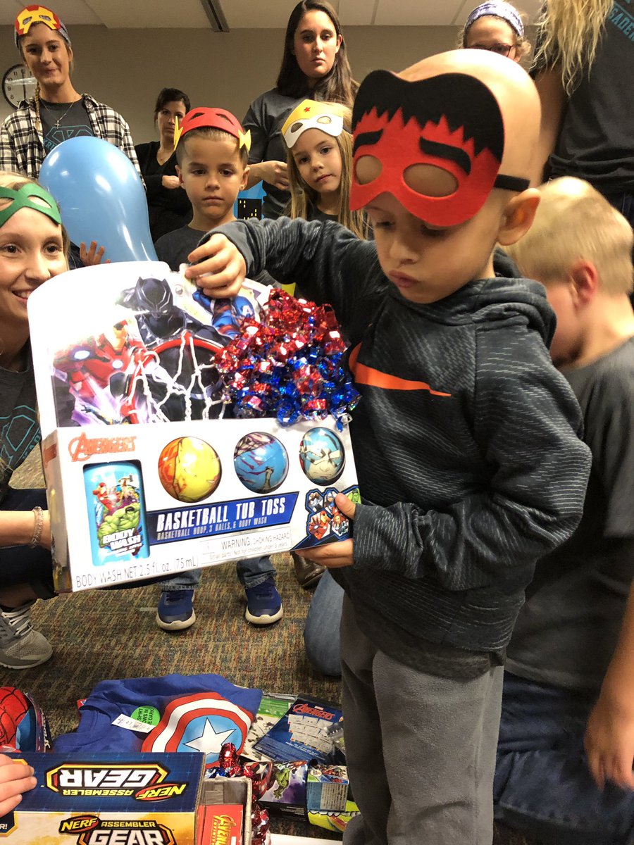 AshlandUSball's tweet photo. Tonight we got to hang out with the toughest 4 year old out there! Kaden blew us away with his infectious smile. As we approach Thanksgiving break, we are grateful for the opportunity we have as student-athletes to give back to our AUSB family! Kaden is OUR superhero! https://t.co/odu0KcBmcC