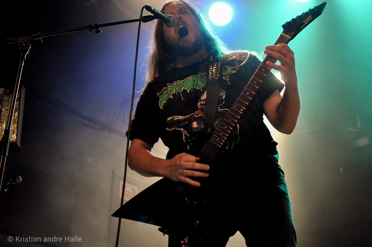 he_sundby's tweet photo. Asker Was Badass!!! 😎😎 #rockshow #metalshow #metalhead #metalmusic #hateangel #hate_angel #thrashmetal #deathmetal #blackmetal #realmusic #headbanging
#metalheads #metal #heavymetal #guitarists #guitar #guitarplayer #guitar_blog #guitarplayers #unsignedartist #espguitars #esp https://t.co/OZYSRQmYmP