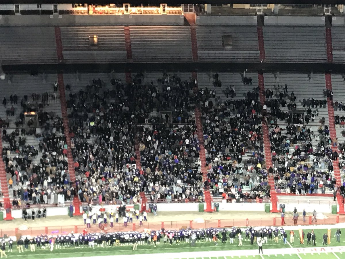 Grand Islander turnout. #nebpreps