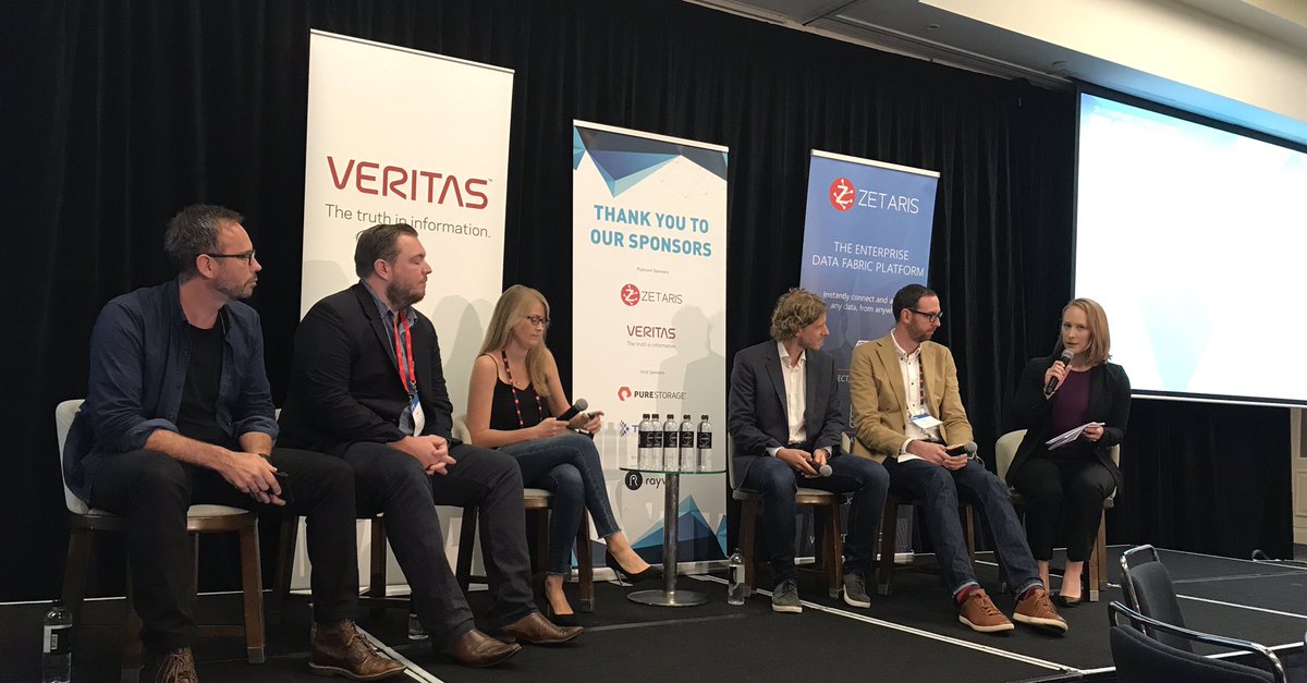 LouiseRobertson's tweet image. This is THE POWER PANEl -data geeks talking marketing @UberFacts @HuffPost @Google @Expedia @Spotify #futuredata2018 #awesome