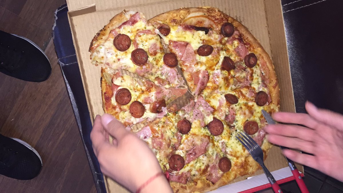 AmiKeysel's tweet photo. Esta es mi comida fav. Y cuál es la de ustedes? https://t.co/CjlnI6i9SX