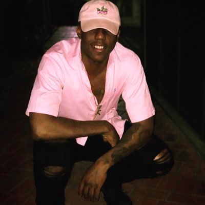 NorthsideQue's tweet photo. #NewProfilePic https://t.co/LCMA9iNy22