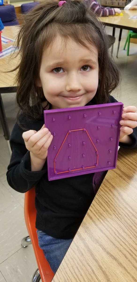 the5to9teacher's tweet photo. Check out these kinders and their hexagons! They love using the geoboards during math time and they rose to the challenge of making hexagons! #happyteacher #eurekamath #kindergartenmath #geoboards #welovemath #ColdSpringELC @eureka_math https://t.co/c8FOHzAGL7