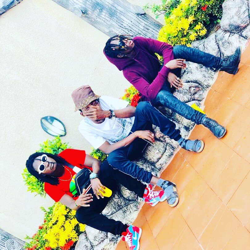 AyambaYati's tweet photo. BKA I Love β€οΈ My Mother Land Ghana π¬π #Ayambamusic #Baajinrecords #ATAAKA @BudaGoldGh @mugeezxmugeez @wizkidayo @ShattawaIe https://t.co/9RNHW6YPxN #RUNIT https://t.co/DDafAbjshi