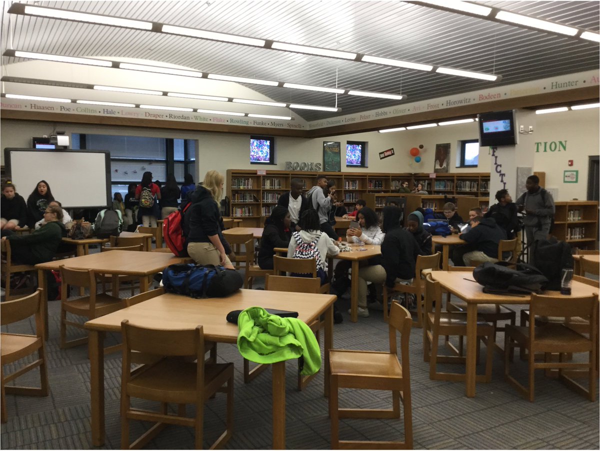 DCMSMediaCenter's tweet image. A typical morning in the Media Center involves about 75 students checking out materials, using technology, printing assignments, playing games, completing schoolwork, socializing with friends, reading books, and more!  #RHSDLibraries  #ThankfulForSchoolLibraries
