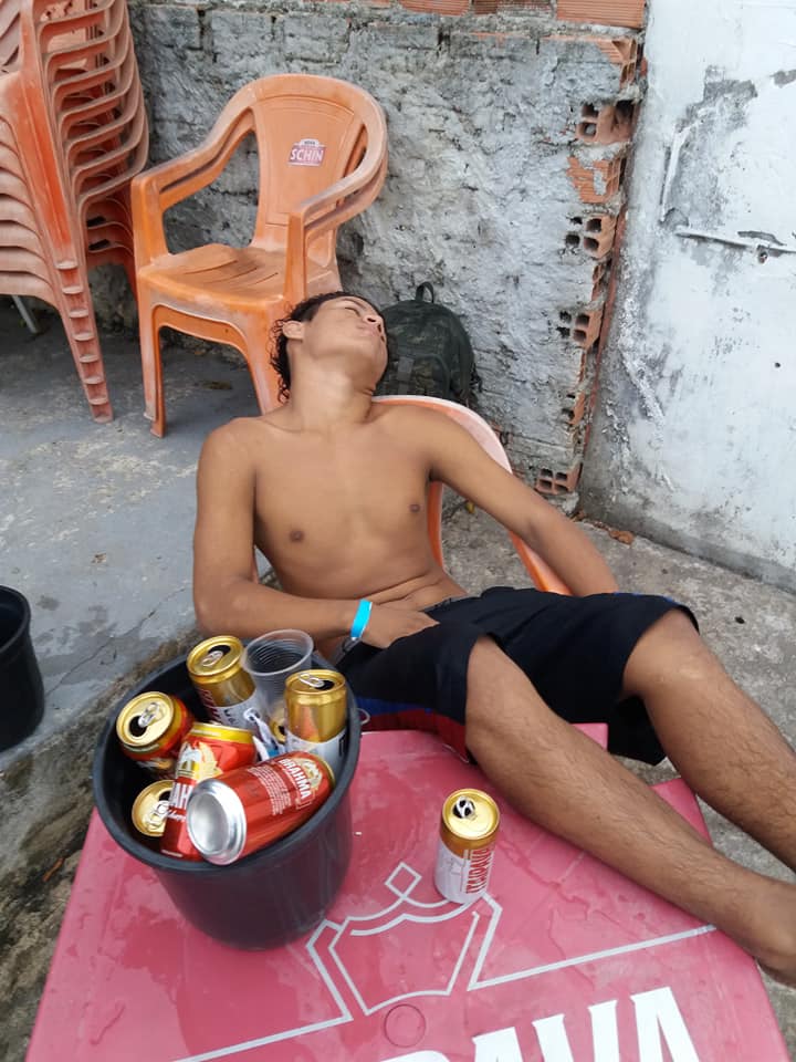 como meus amigos vão esta na virada do ano/ como eu vou esta