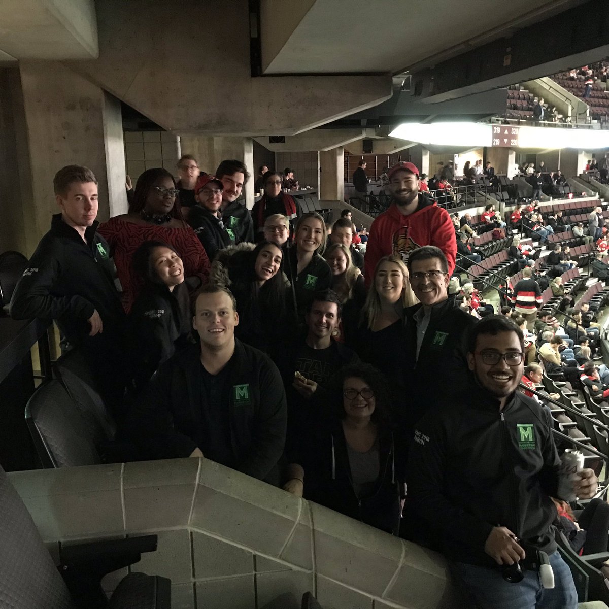 rootkatherine's tweet photo. Celebrating with the @ACBizSchool #OCMC2018 team one more time!  #GoSensGo #jimjimjimjim https://t.co/GyNJUxAFOH