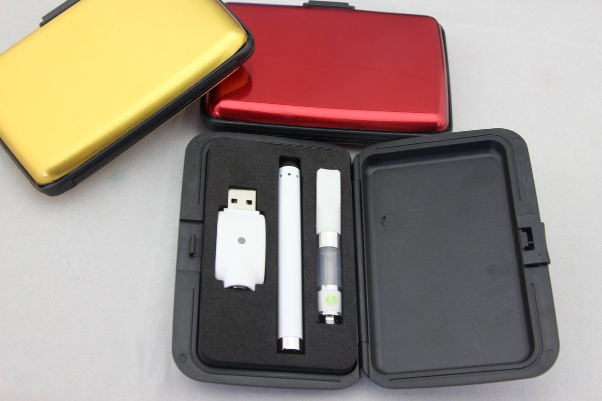 Rita___Tang's tweet photo. 3 Reasons It Makes Sense To Invest In The Vaping Industry🥳
A. Market Getting Hotter by the Minute;
B. E-Liquid Evolving;
C: Technology Evolving;
#cannabisindustry #vapingindustry #vaporizer #cbdvaporizer #vaporizerbattery #vapepen #vapingdevices #cbdcarts #cbdcartridges https://t.co/tFQvaHewIU