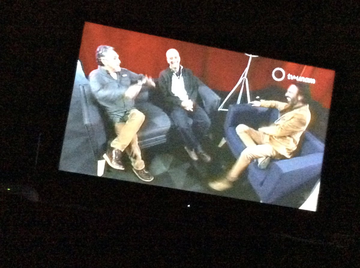 edgarr_ruperto's tweet photo. Mis ídolos moneros @trinomonero @jisvagoimperial en #LaHoraElástica @monocordio #interperrito #lachoraelastica https://t.co/e9V0cKJTT9