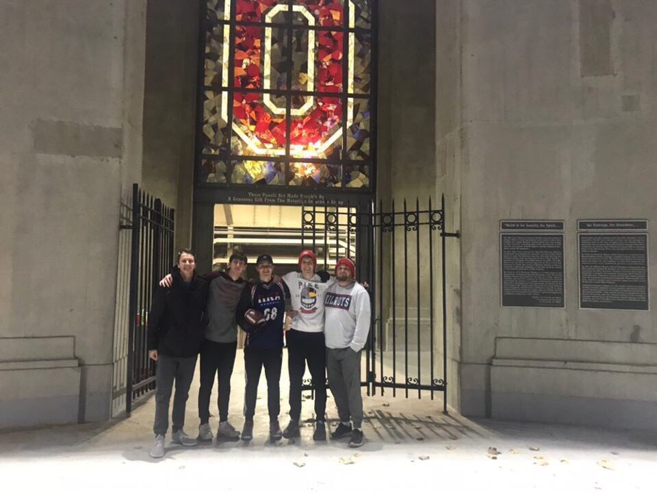 OSU_Pikes's tweet photo. Our Rivalry Run this past Friday with @PikeBetaTau went well! Pictured below is the halfway handoff between Ann Arbor and Columbus and the ending in front of the Shoe. Brothers from both chapters combined to run 187 miles in freezing weather. Donate at https://t.co/Ui1jv0QfRu https://t.co/EOxRdPGWXl