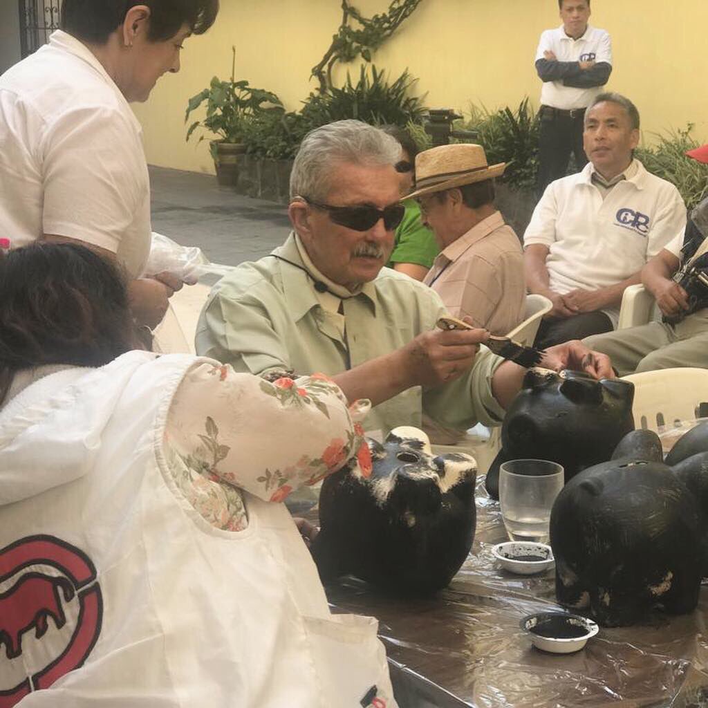 SeptimoSentido7's tweet photo. Hoy en #SéptimoSentido tenemos preparado magia para personas con discapacidad visual, 
Visitamos el “Comité Internacional ProCiegos Iap”
 
¡No te lo pierdas 10:00 PM por @amastv ! ✨✨ https://t.co/4nPbeKAp9D