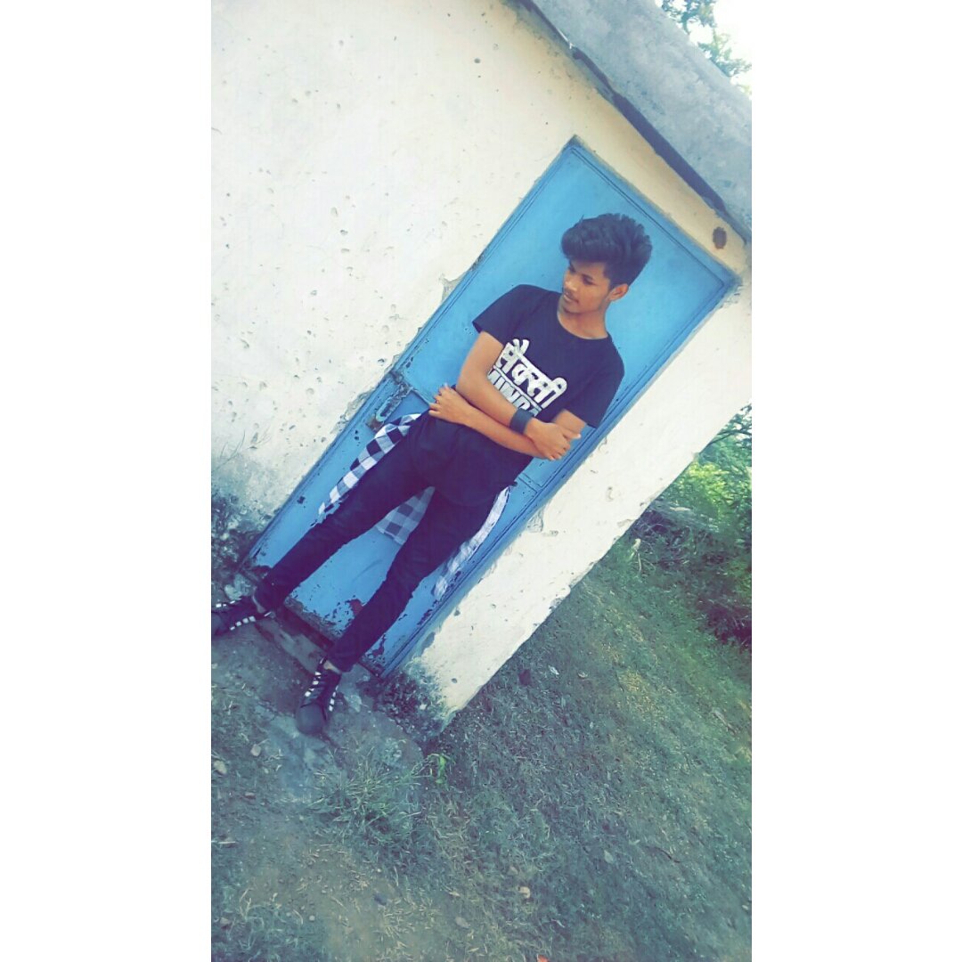 XxxTej's tweet image. #nagpur #nagpursmosthandsomeboy
#realtejsingh #officialtejsingh #tej_singh #boyfromnagpur #orangecitycelebs #celebritynagpur #heroofnagpur #vipfromnagpur