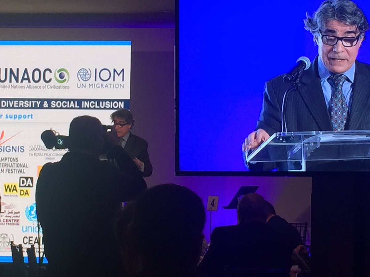 JWB_9's tweet photo. Celebrating the ideas of young people about #diversity, #inclusion and #migration at a beautiful #UNAOC #PLURALplus18 gala dinner night at #UN.
#Commit2Dialogue #UNAOCyouth https://t.co/Dz0V4w5tTj