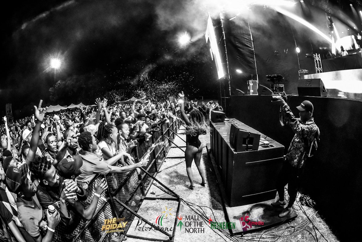 TheFirstFridayC's tweet photo. Fan love ❤️❤️❤️❤️❤️ You guys are the best !!!!!!!!
Flash back #TFFC18 hope you ready #TFFC19 
Hope you have your early bird tickets !!!!!!!!! https://t.co/ap4bSZSHm1