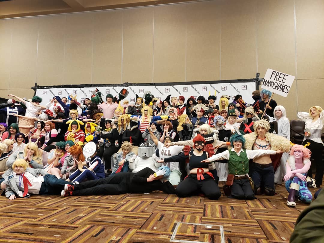 ArcadeAngels_'s tweet image. Some #GroupShots from the #myheroacademia photoshoot at #daishocon !! .
.
.

#daisho #daishocon2018 #mha #bnha #bokunoheroacademia #cosplay #cosplaygirls #cosplaygirl #cosplayer #gamer #gamergirls #gamergirl #streamers #girlstreamer #twitchstreaming #twitchstreamer #twitchgirls