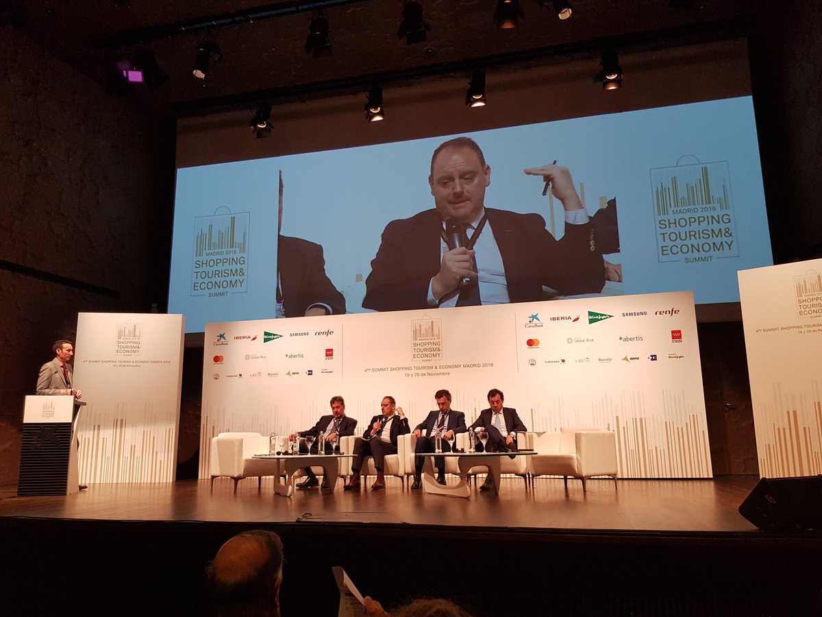 Nuestro VP <a href="/alfonsodelpoyo/">Alfonso del Poyo</a> participa en <a href="/TSQTINSTITUTE/">theshoppingtourism</a> 
Algunas claves para el desarrollo del turismo de calidad en #Espana : Regulación del sector para evitar la masificación, gestión coordinada de los destinos publico-privada a largo plazo, destinos competitivos y seguros.