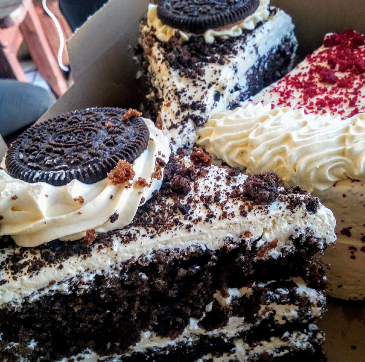 Ikhekhe Shop Cake Slices Are Available At The Shop We Are Located At No 2 Majola Street Kwa Thema Whatsapp Call Ayanda Caka T Co Fihcjfwkry