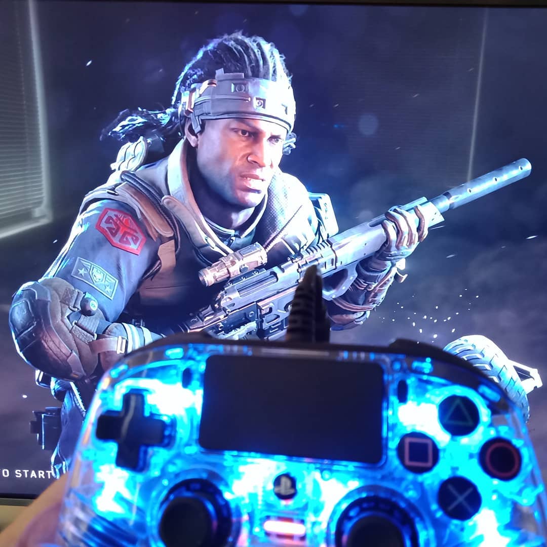 NacongamingES's tweet photo. Modo noche activado
#NaconCompactBlue🎮🔵 https://t.co/cvGQd7Hn11